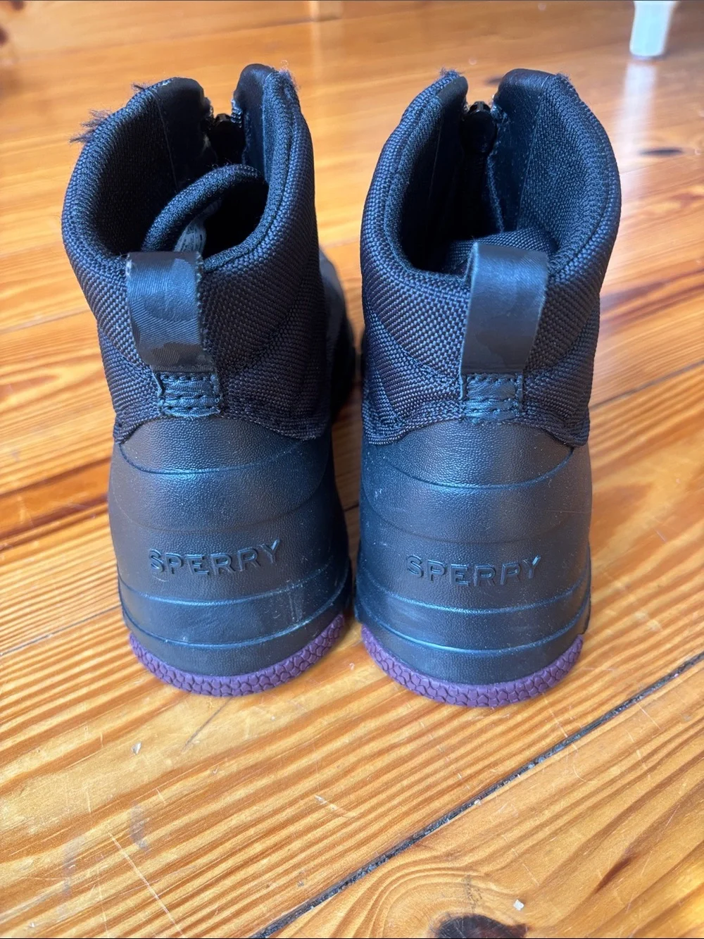 Sperry Duck Float Rain Boot. Women’s size 8